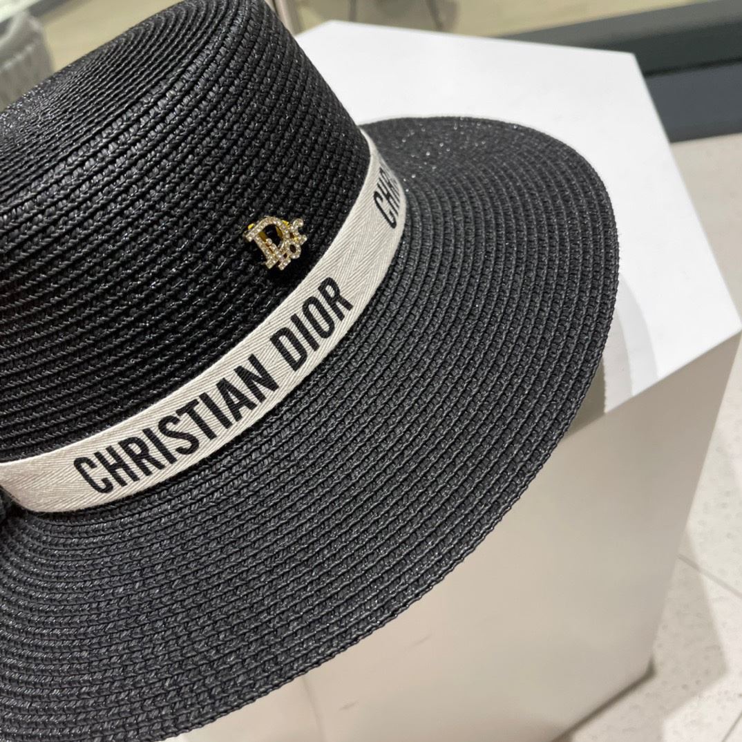 Christian Dior Caps